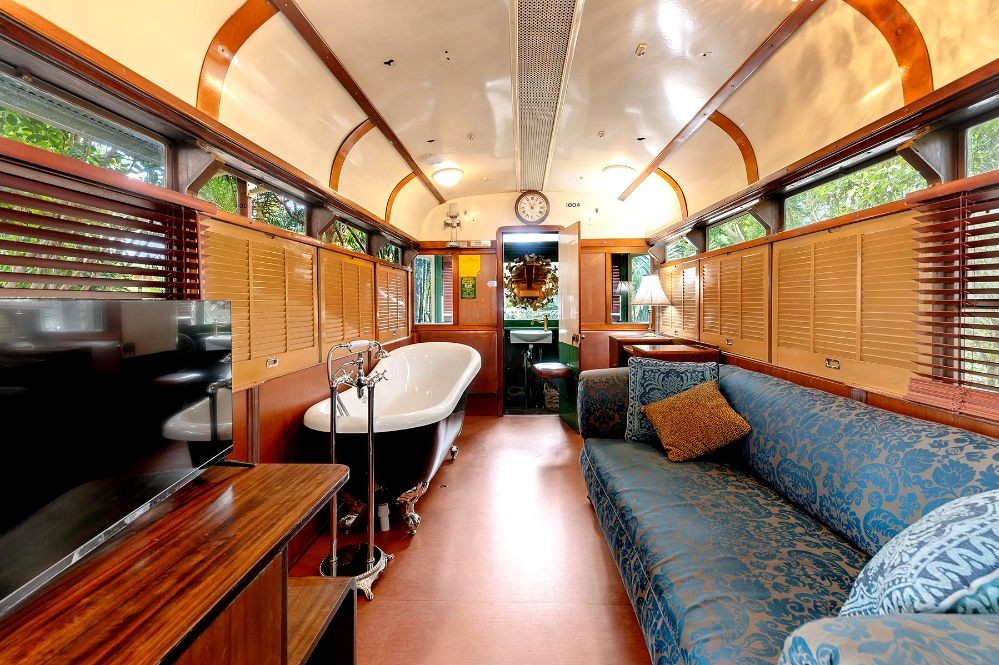 The Melbourne Tram- Noosa Hinterland Farm Stay & Nature Retreat