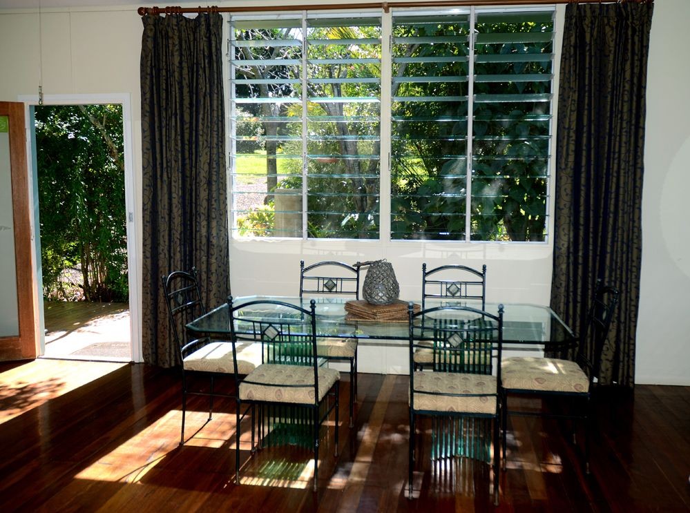 Rosecliffe Tree Tops - A Noosa Hinterland Farm Stay & Nature Retreat