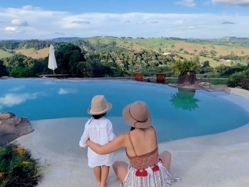 Rosecliffe Cottage - A Noosa Hinterland Farm Stay & Nature Retreat