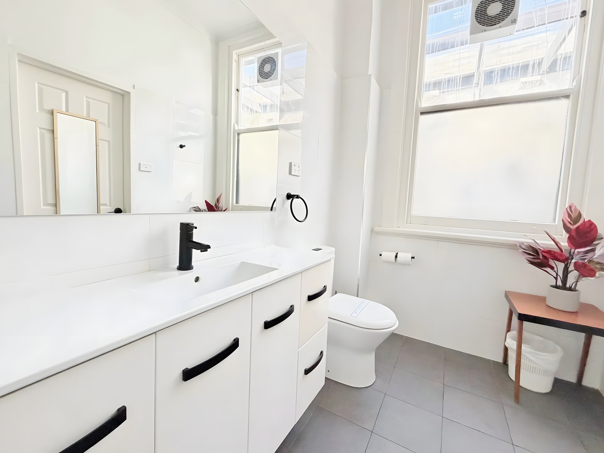 Queen Room Deluxe