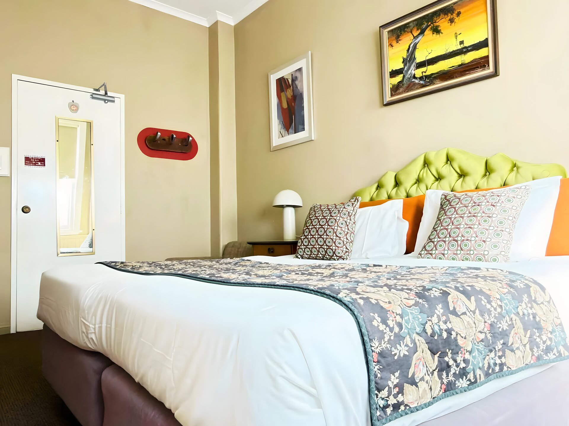 Queen Room Standard