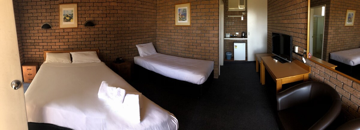 Cessnock Vintage Motor inn