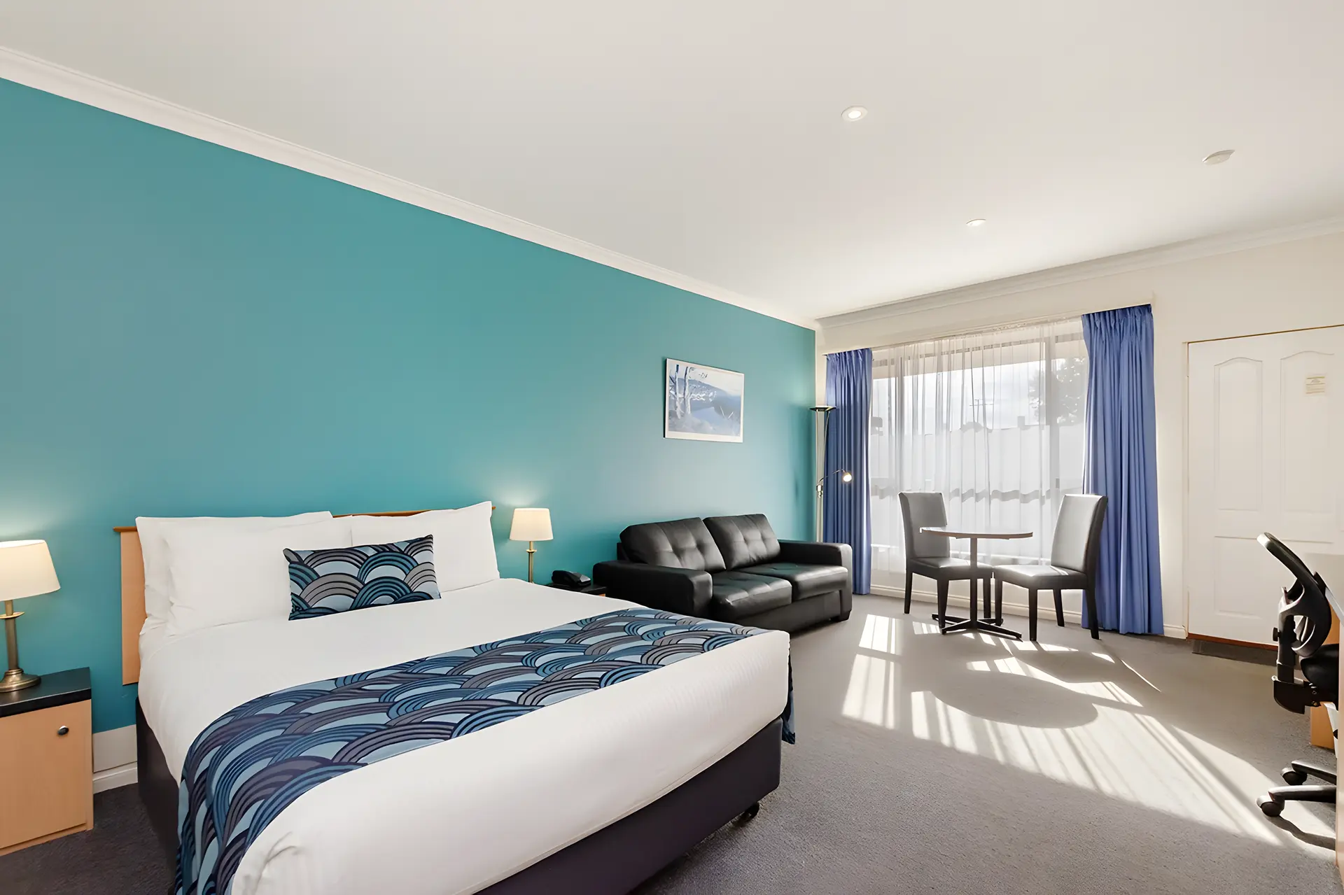 Victoria Lodge Motor Inn & Apartments
