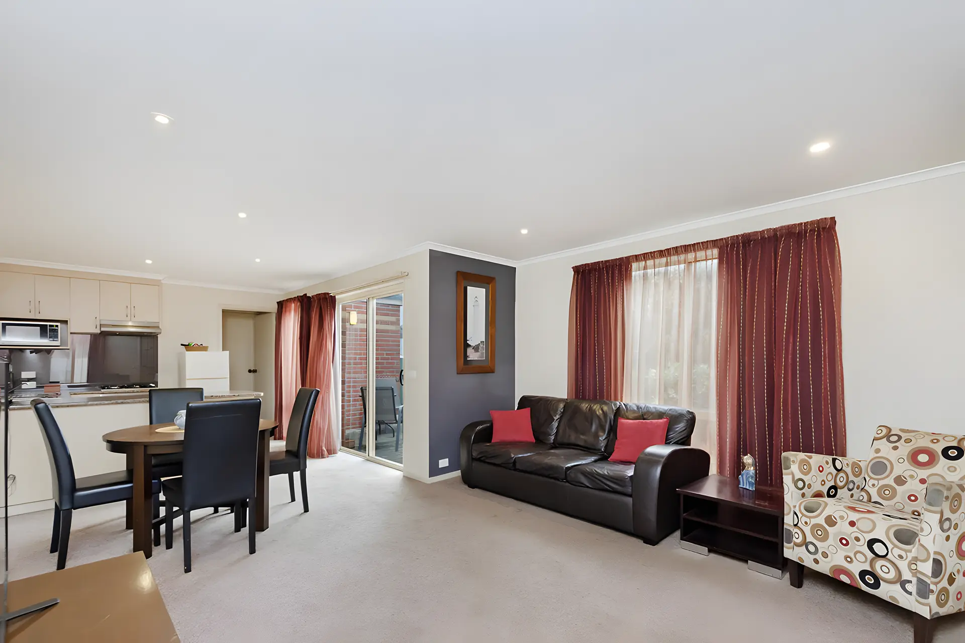 Victoria Lodge Motor Inn & Apartments