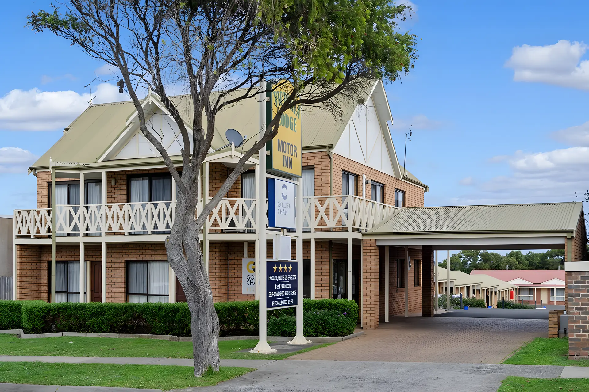 Victoria Lodge Motor Inn & Apartments