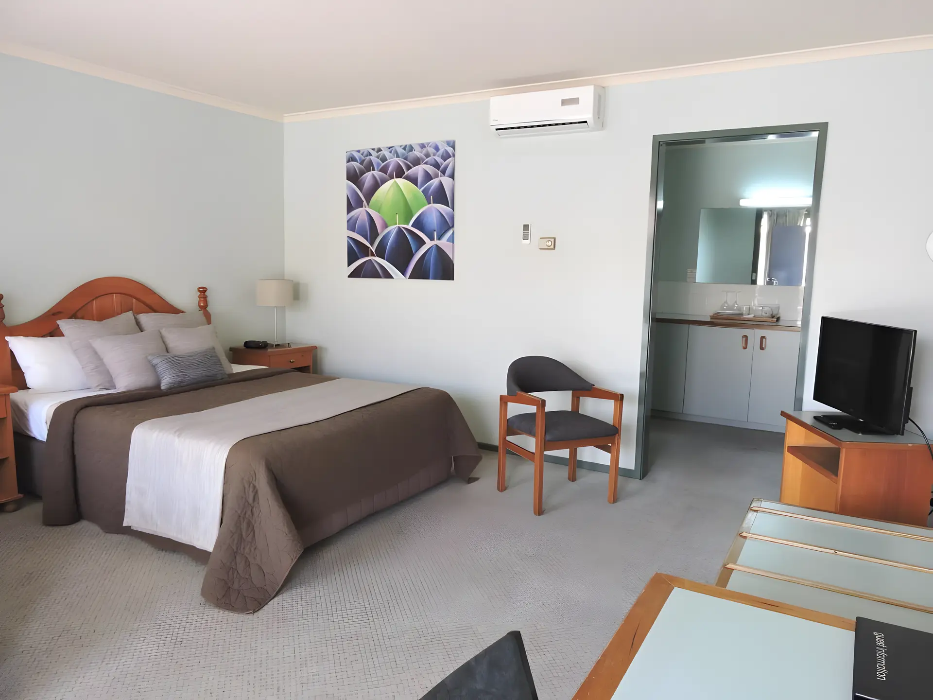 melaleuca motel
