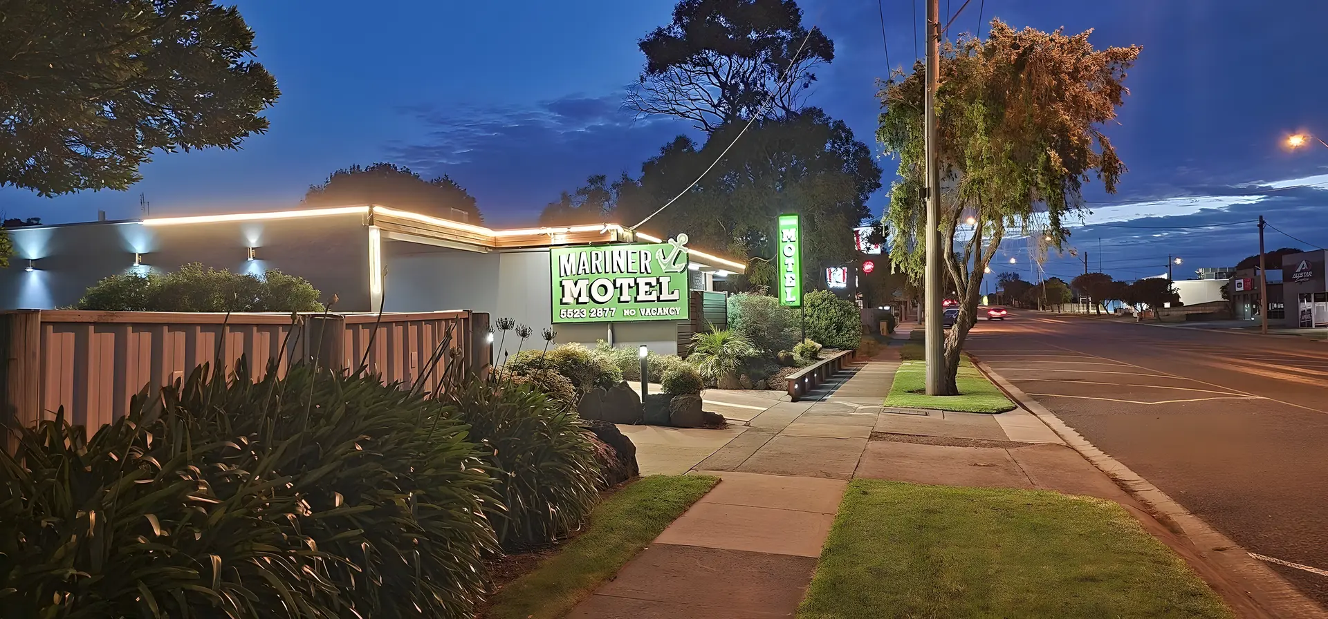 Mariner motel