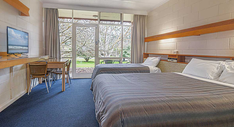 Newborough, Vic Accommodation