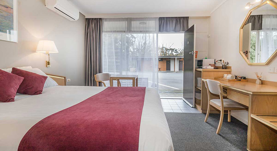 Newborough, Vic Accommodation