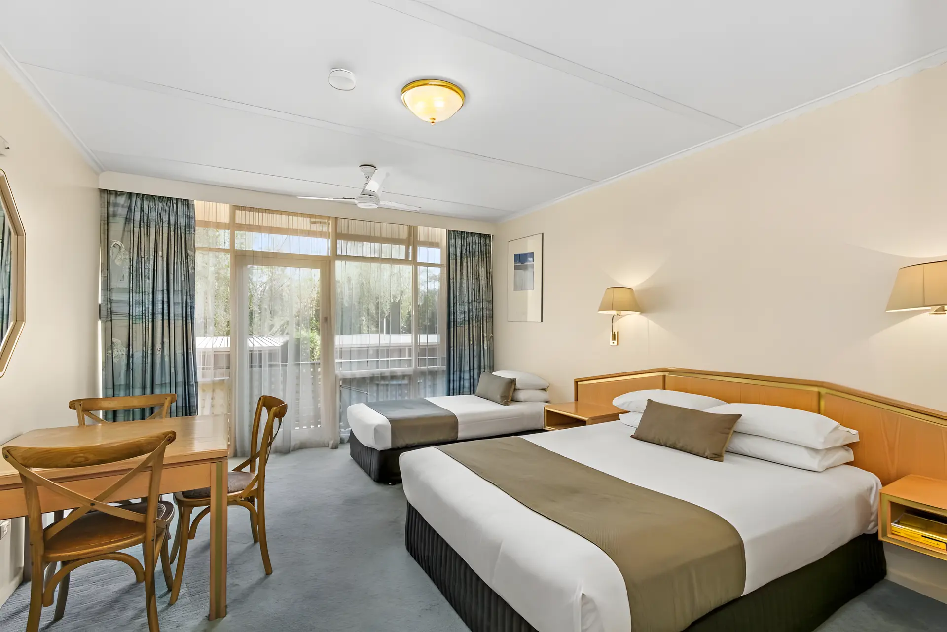 Newborough, Vic Accommodation