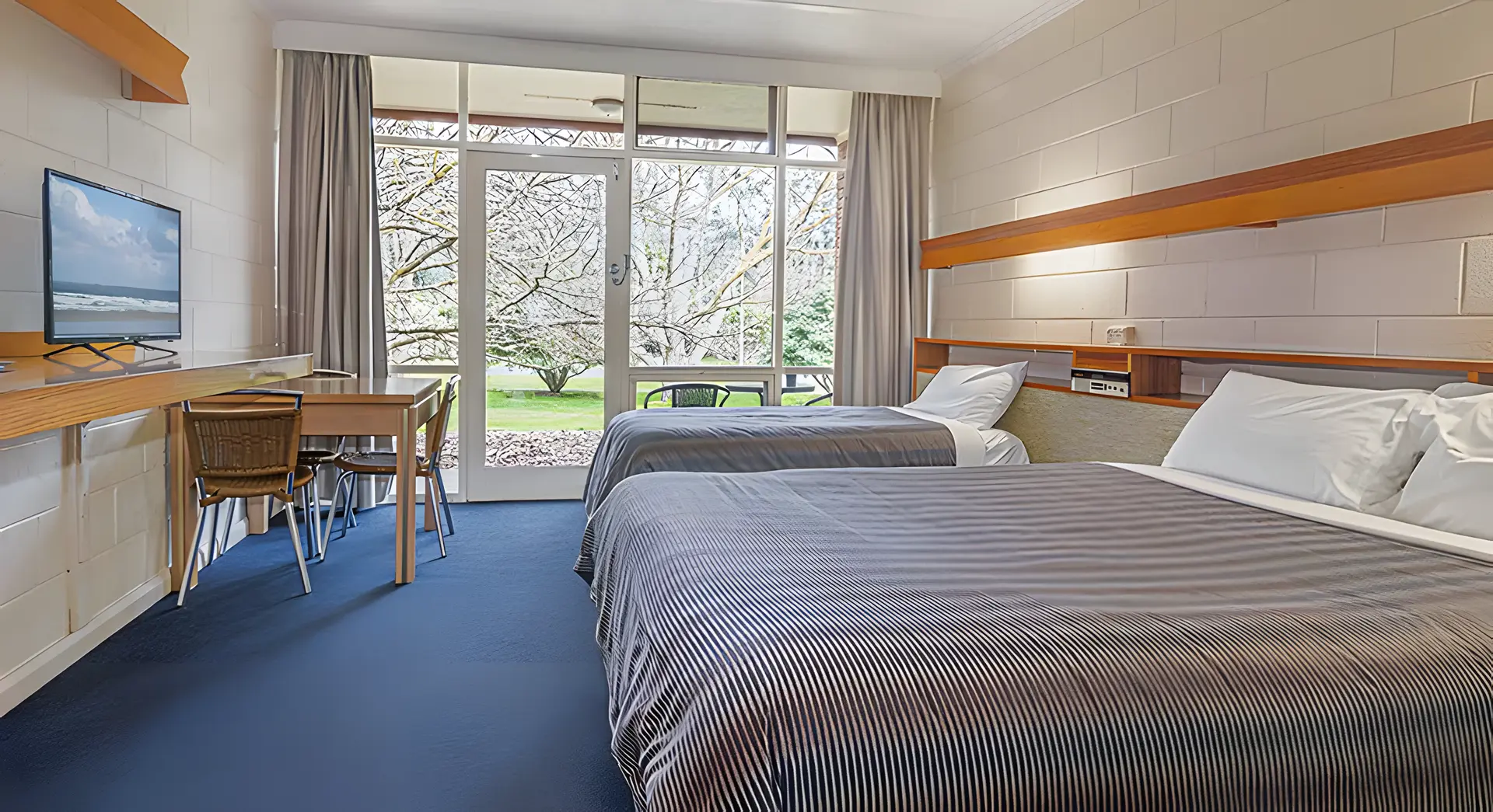 Newborough, Vic Accommodation