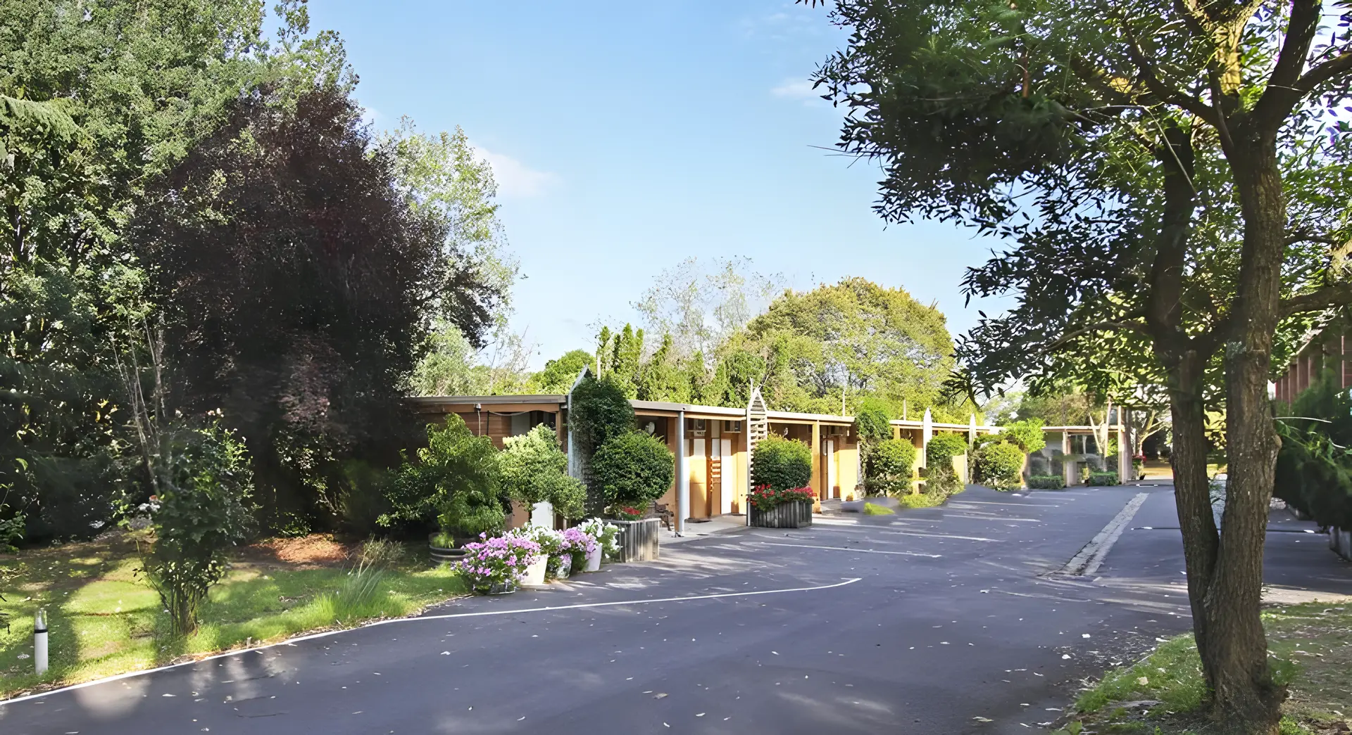 Newborough, Vic Accommodation
