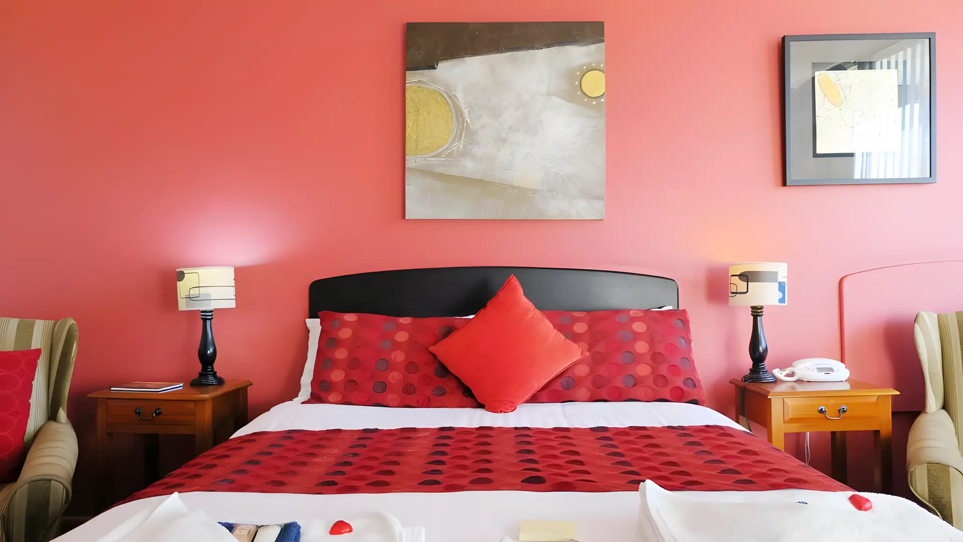Deluxe Queen Room