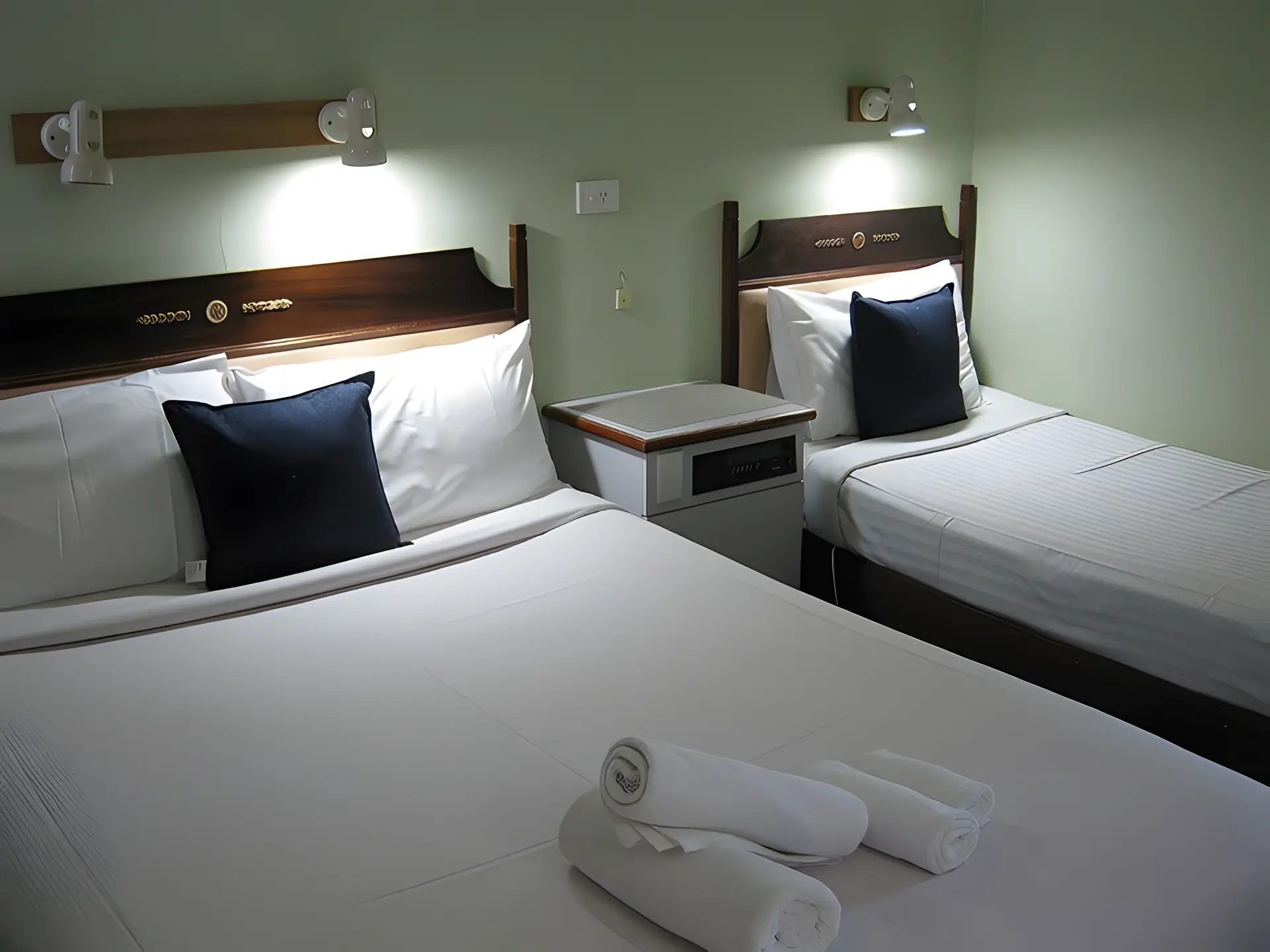 Standard Twin Room PET FRIENDLY