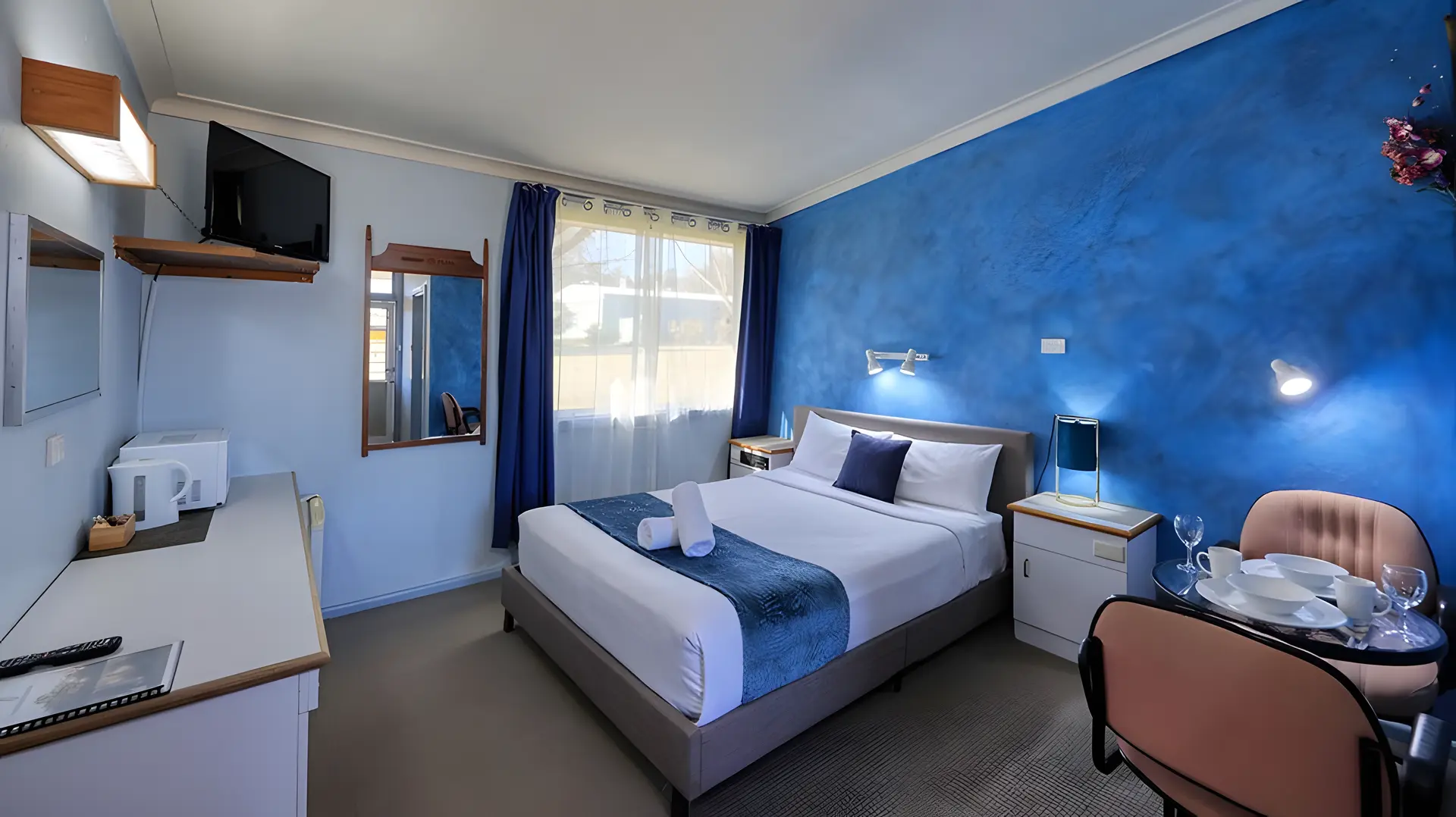 Superior Queen Room