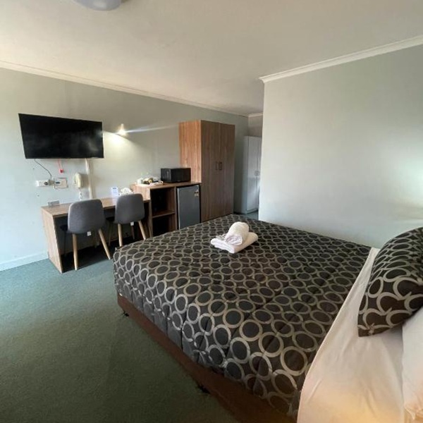 C Standard Queen + Single