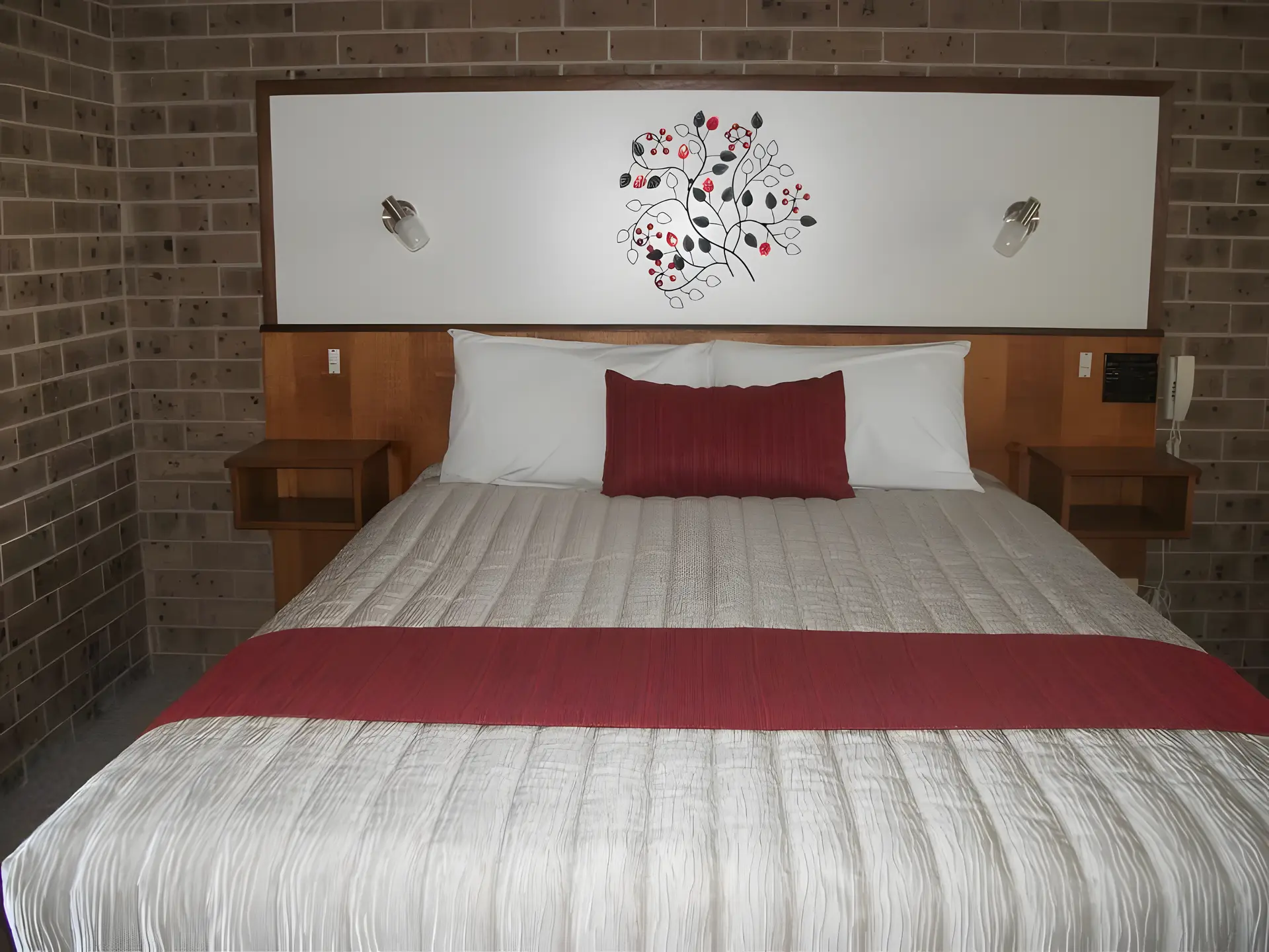 Idlewilde town & country motor inn