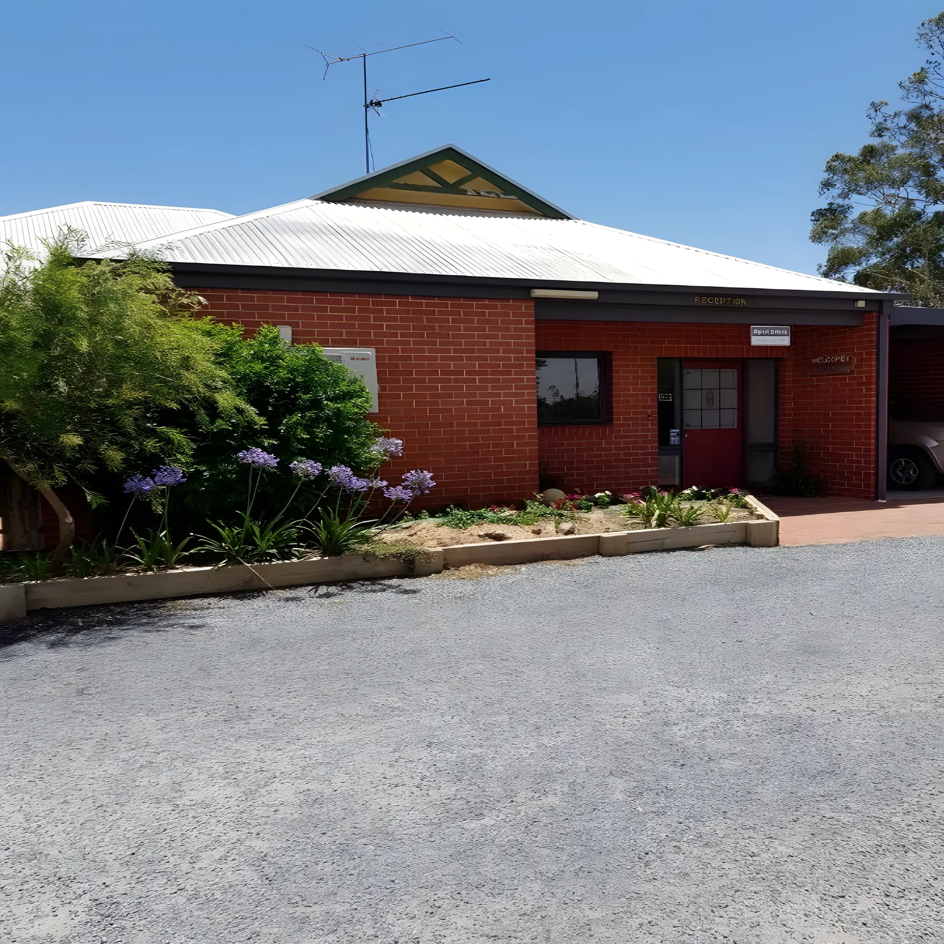 Wentworth Central Motor Inn