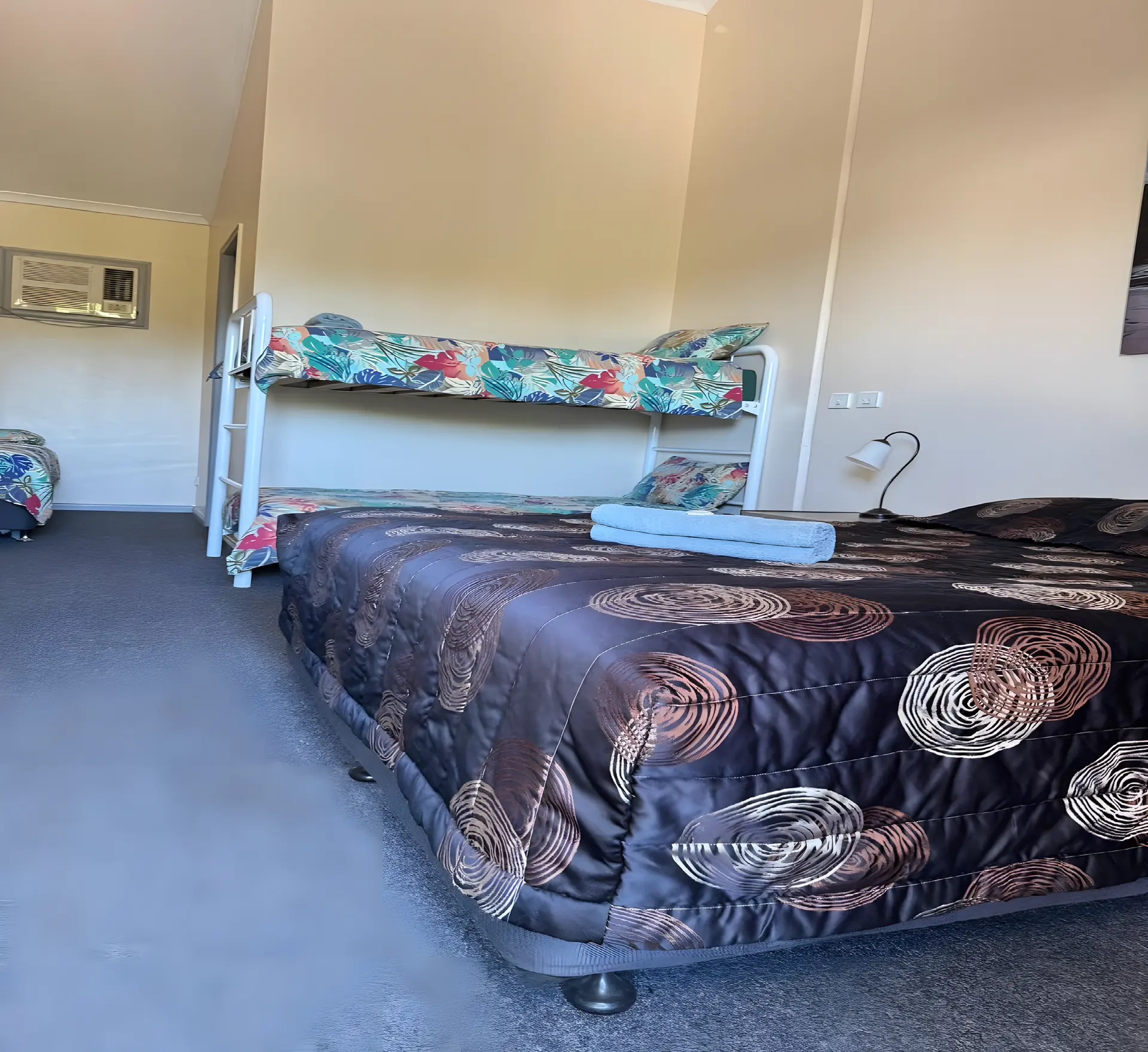 Wentworth Central Motor Inn