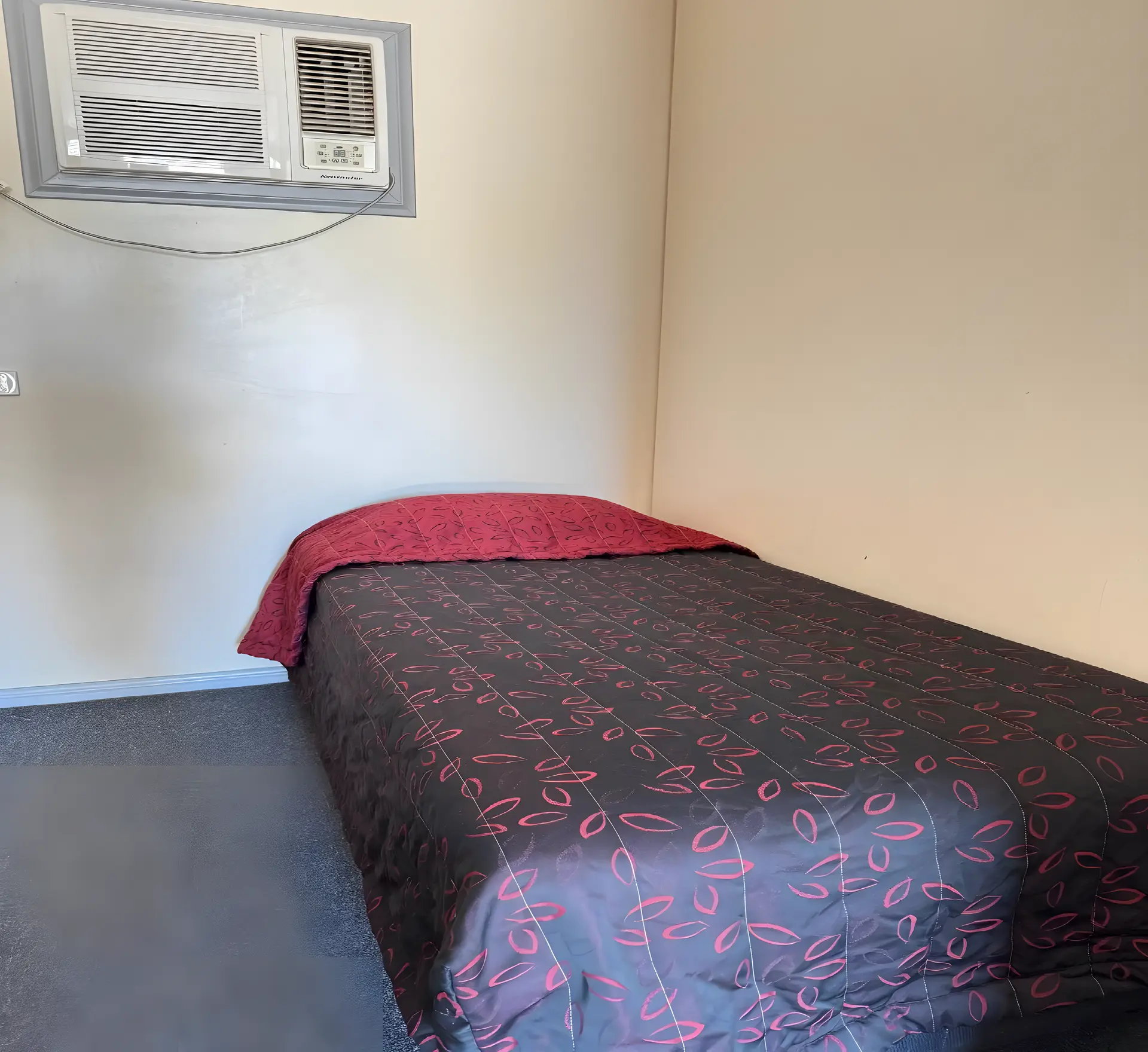 Wentworth Central Motor Inn