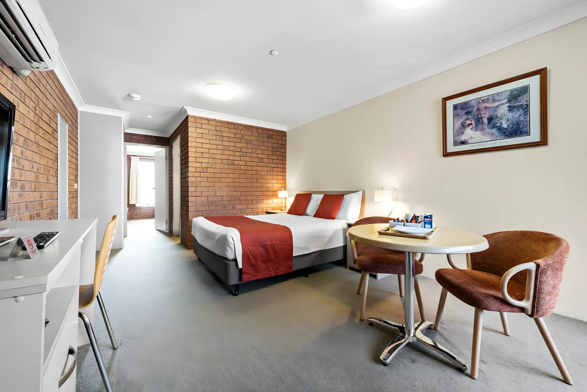 Bed & Breakfast Family Room