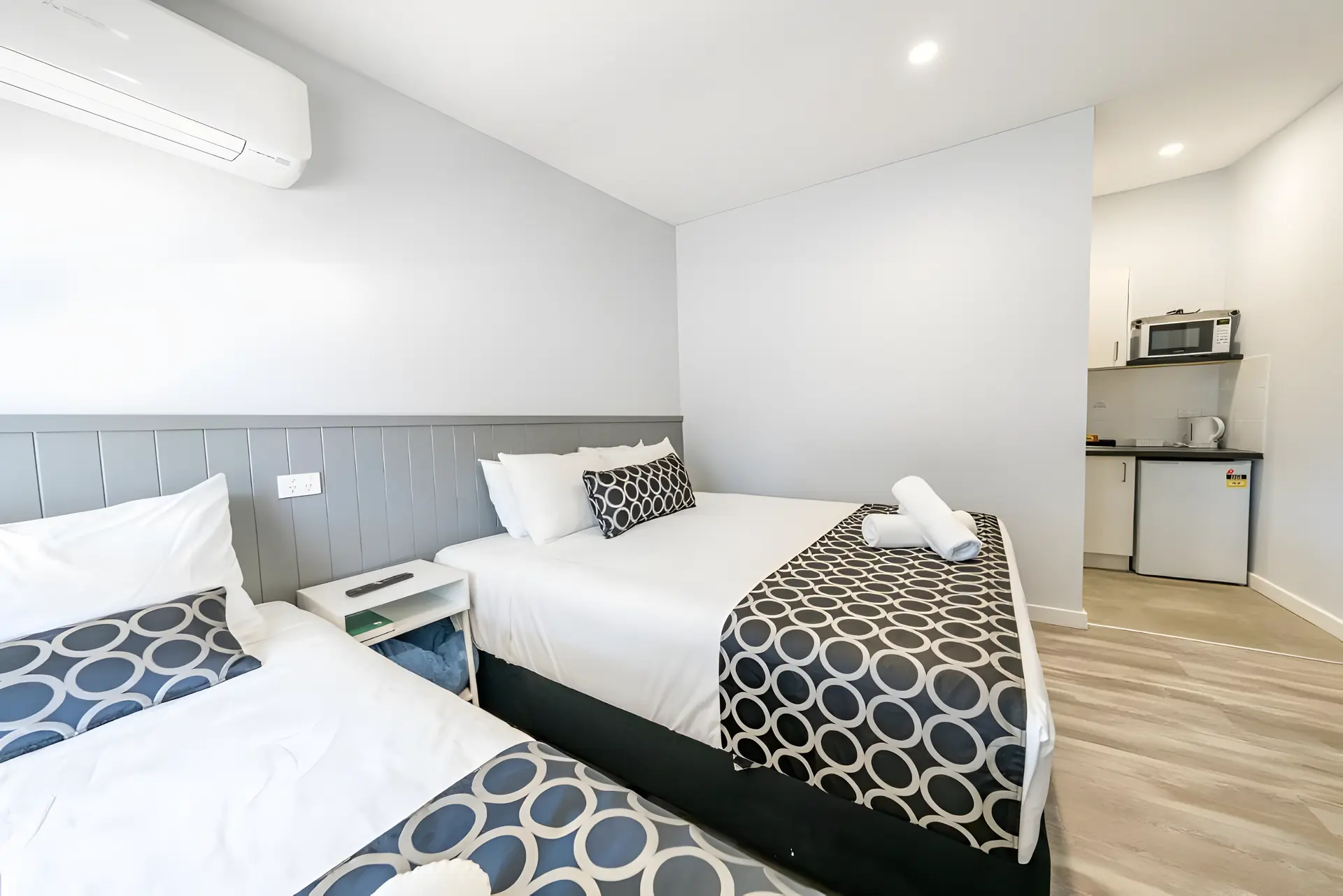 One-Bedroom King + King + Single With Kitchenette Non Refundable