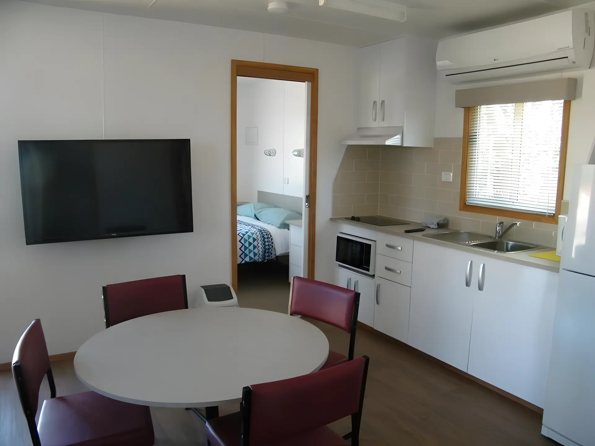 Cabin 33
