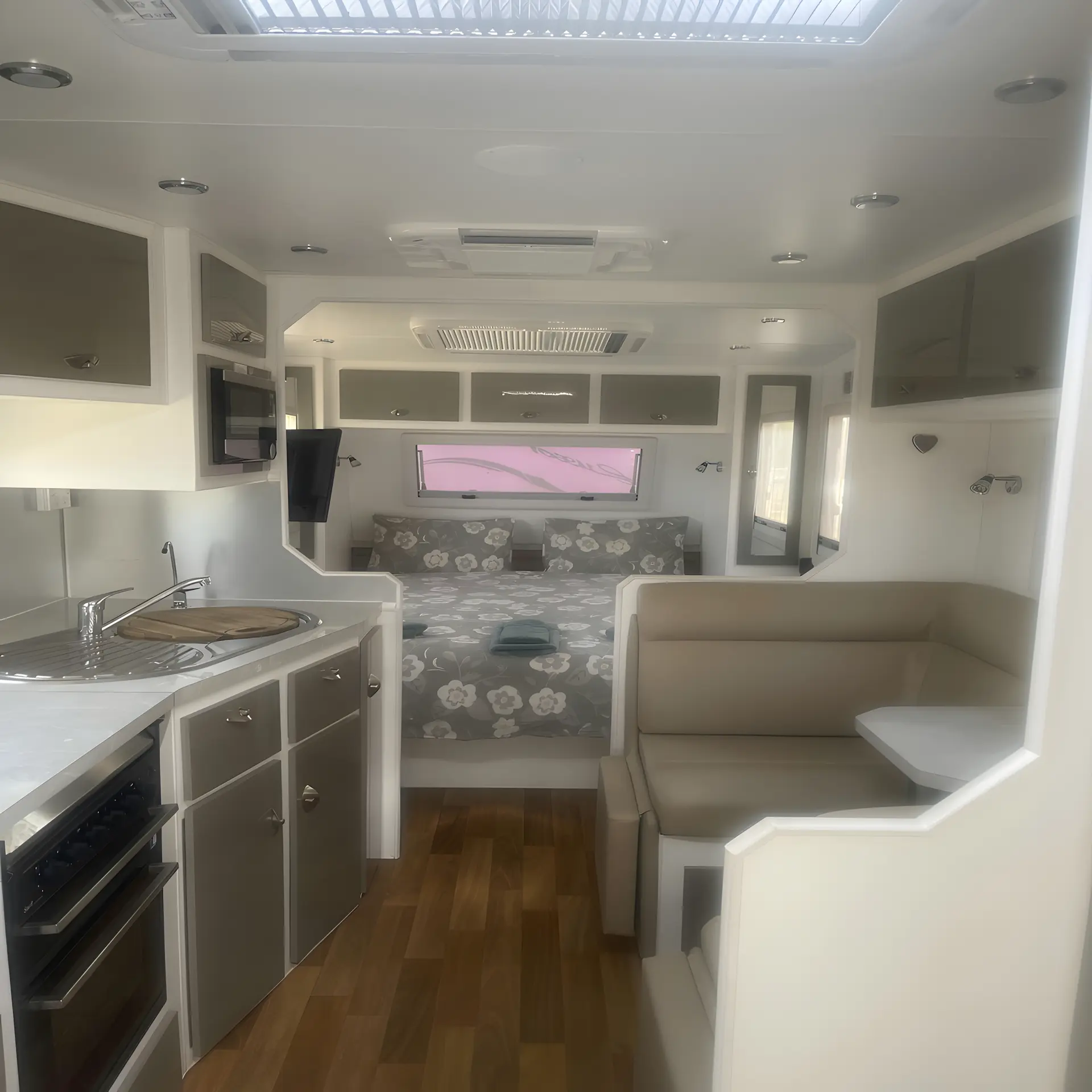 Park Caravan (Standard)