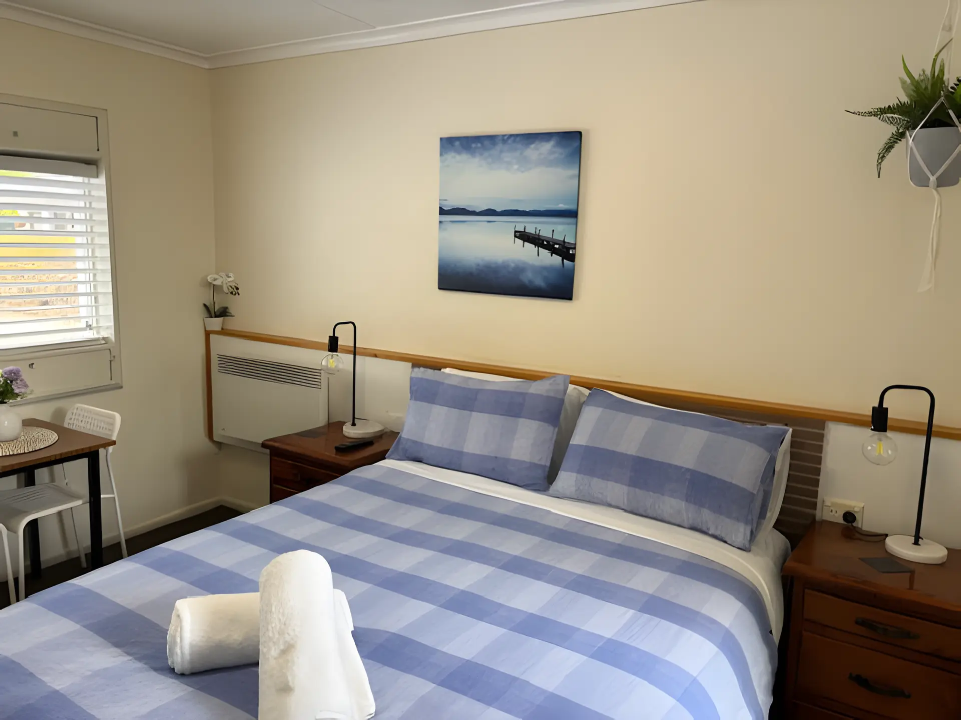Queen Room