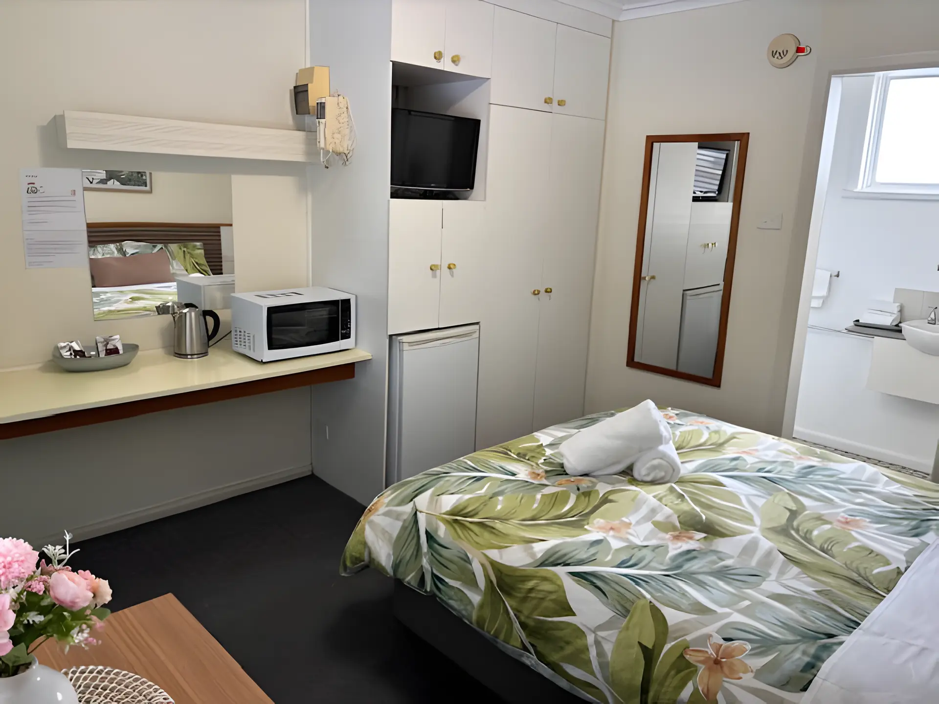 Queen Room