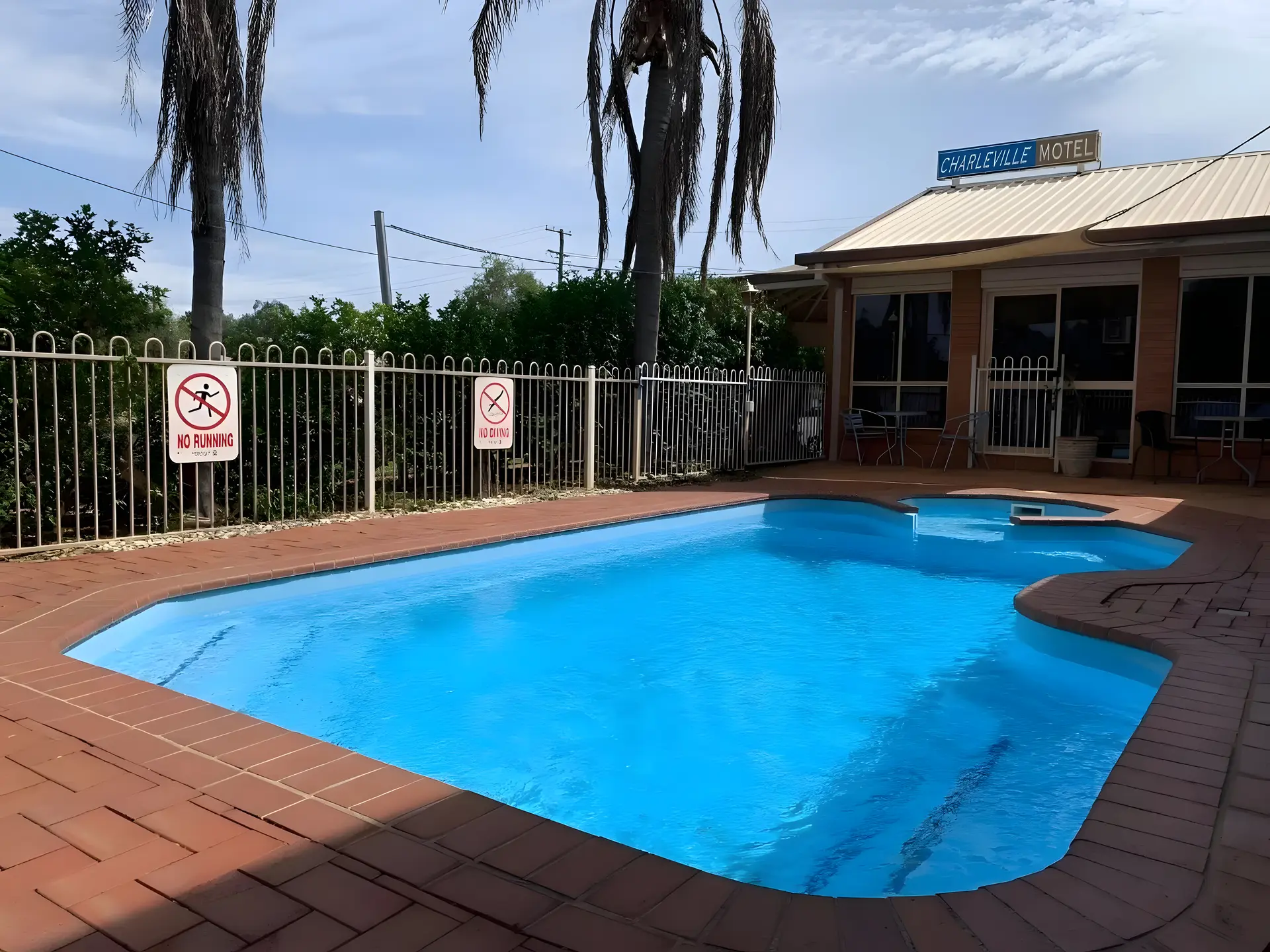 Charleville Accommodation