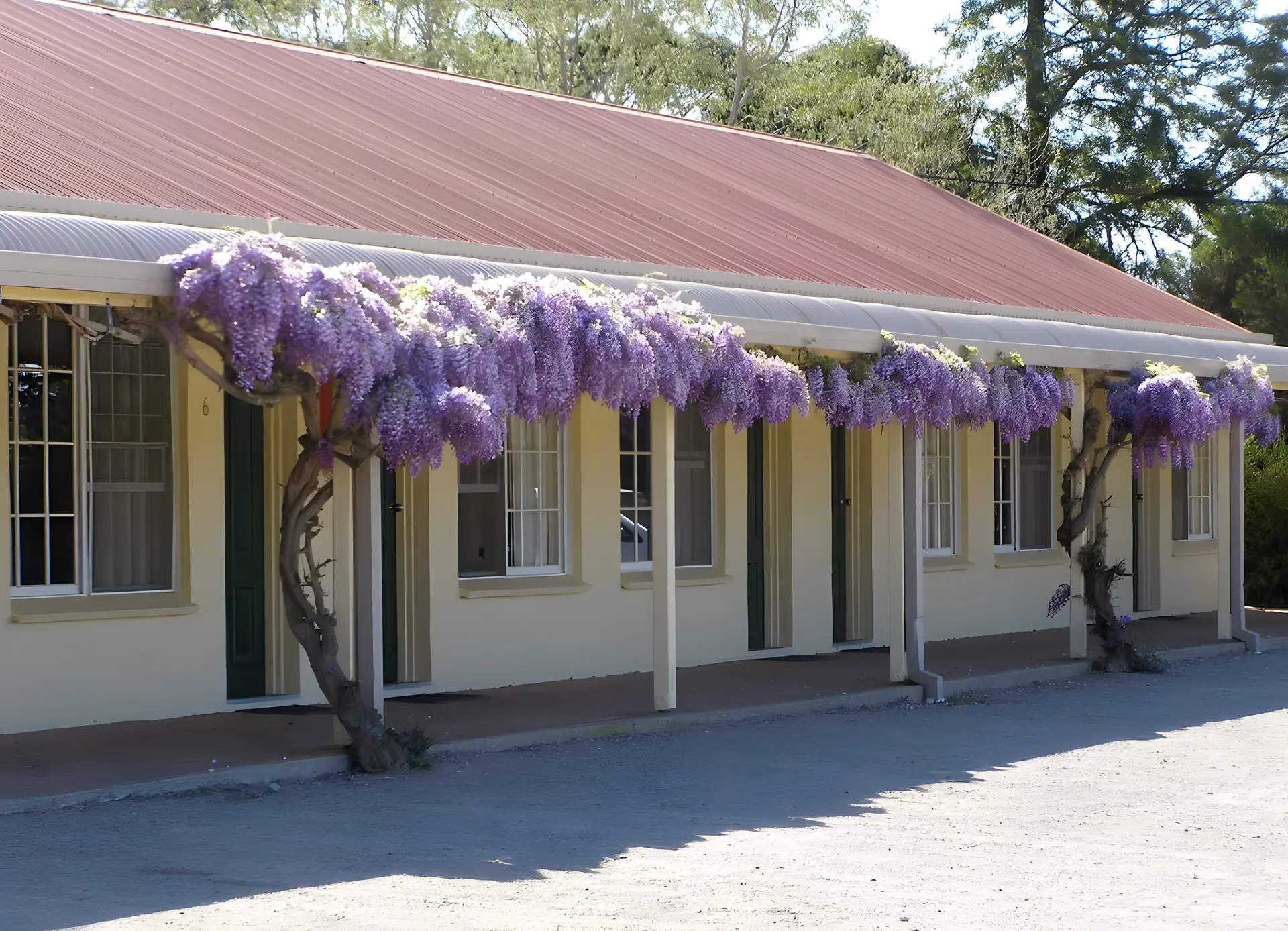 Motel Royal Tara | Accommodation & Restaurant