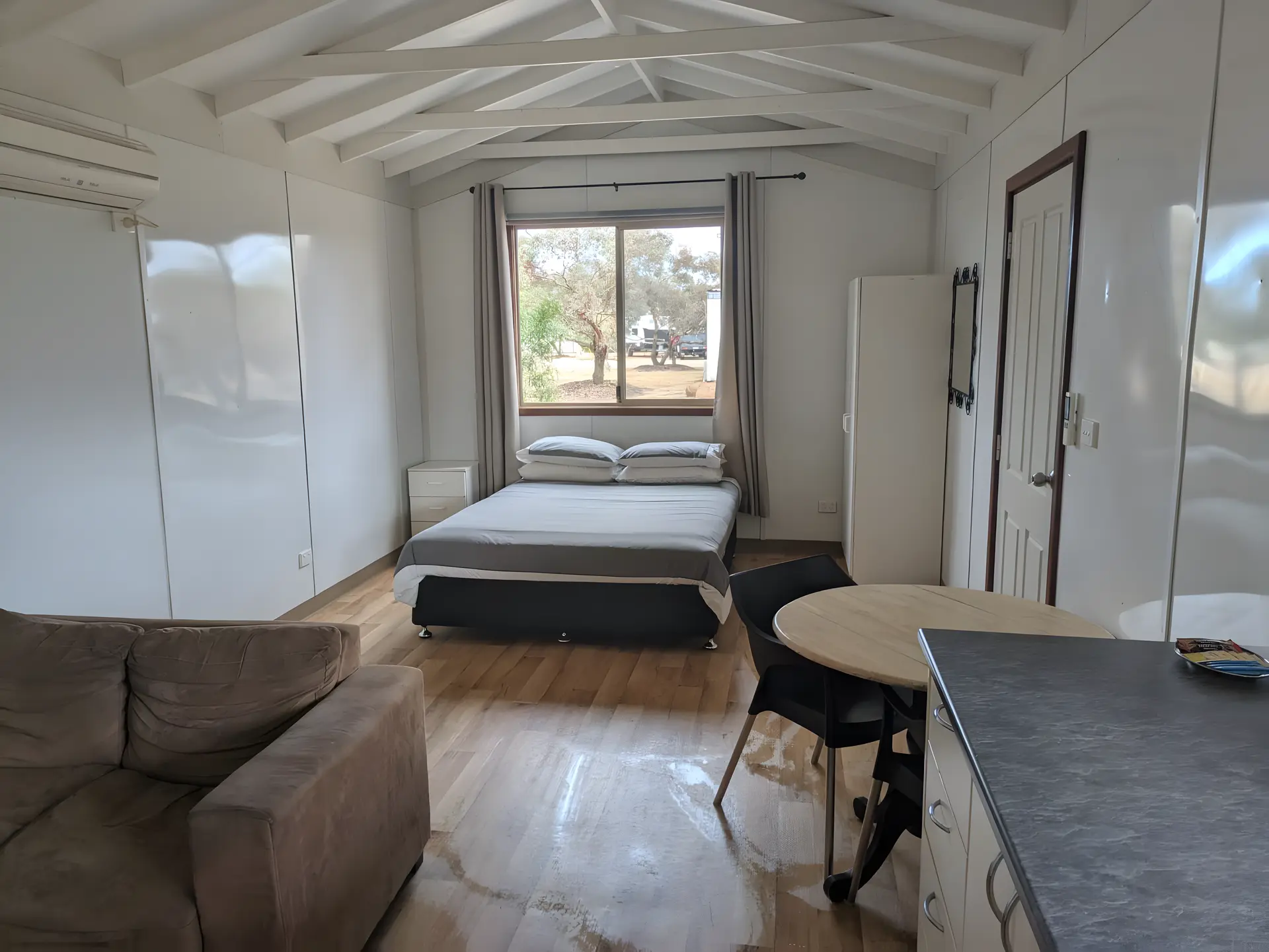 Studio Room