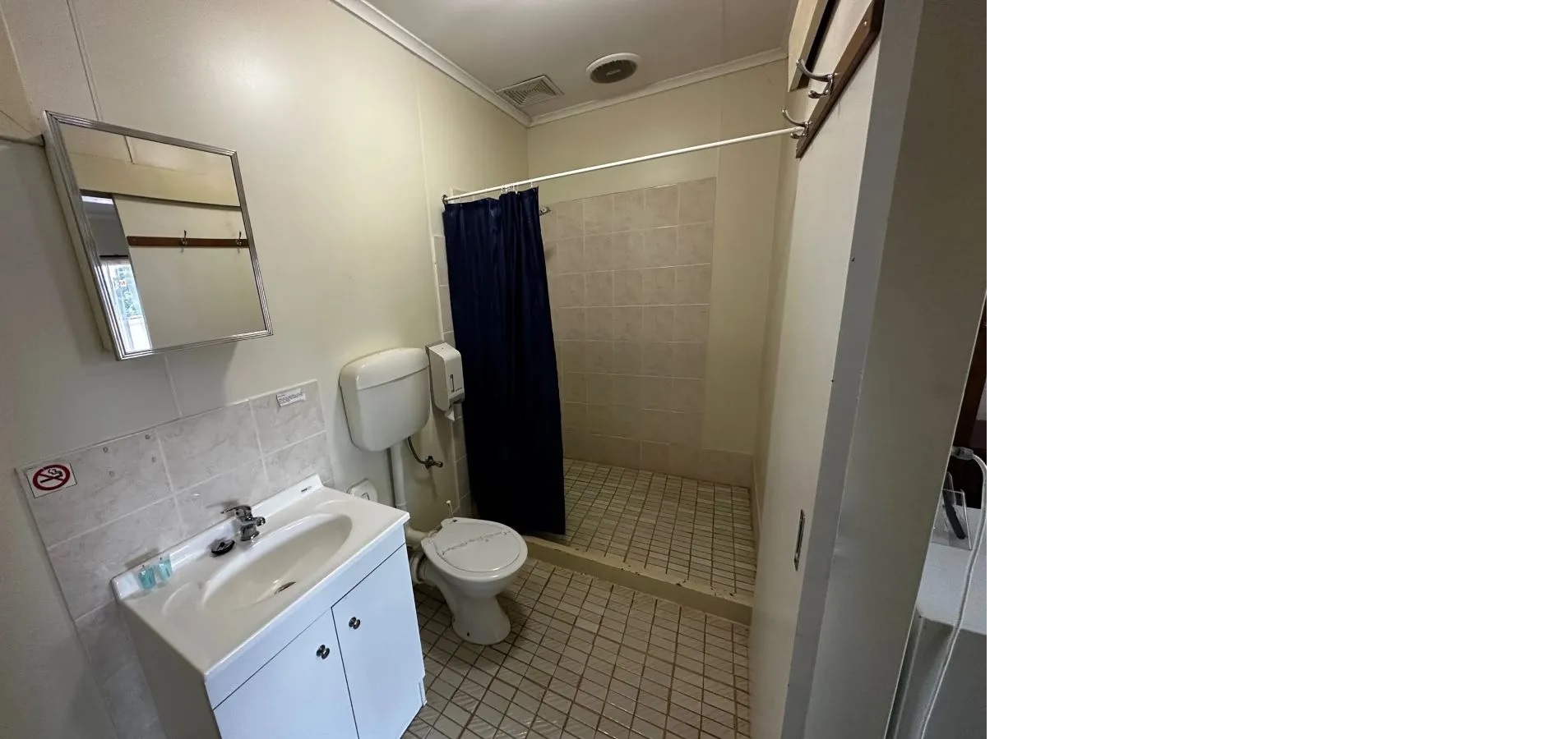 Economy Double + Single