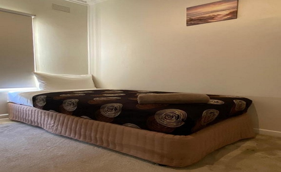 Holiday House Newtown