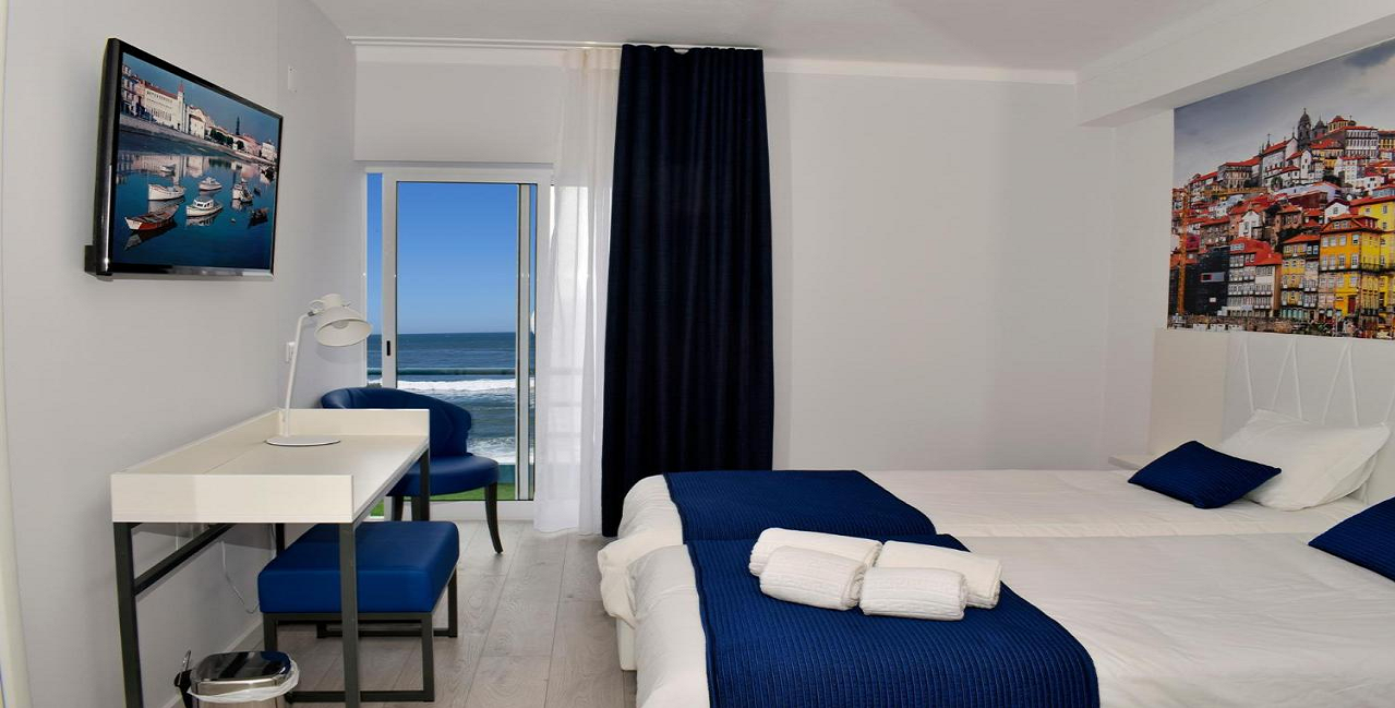 THE FOZ Beach Hotel