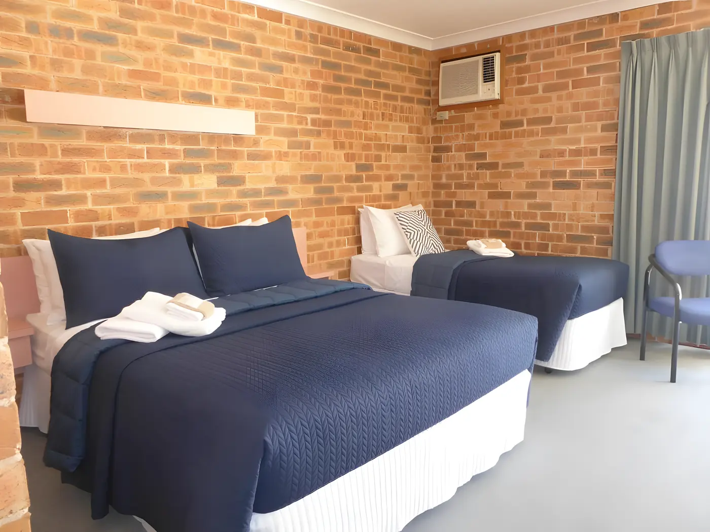 The Lydoun Motel