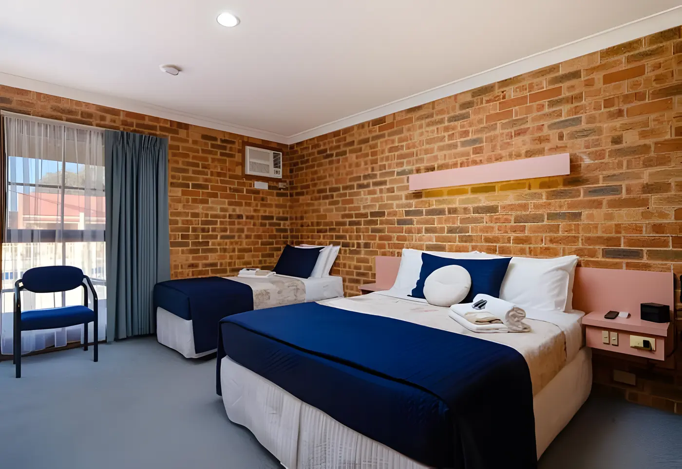The Lydoun Motel