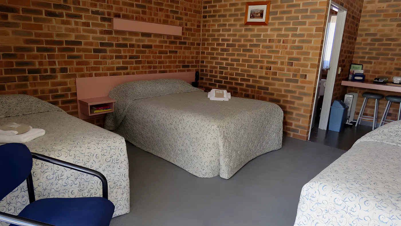 The Lydoun Motel